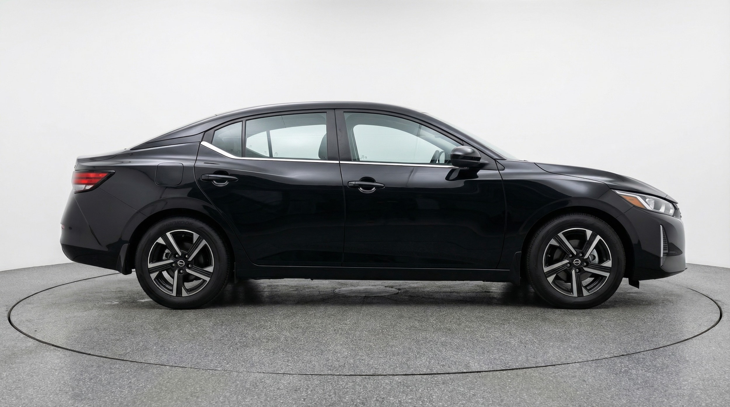 Thumbnail: 2025 Nissan Sentra - 8