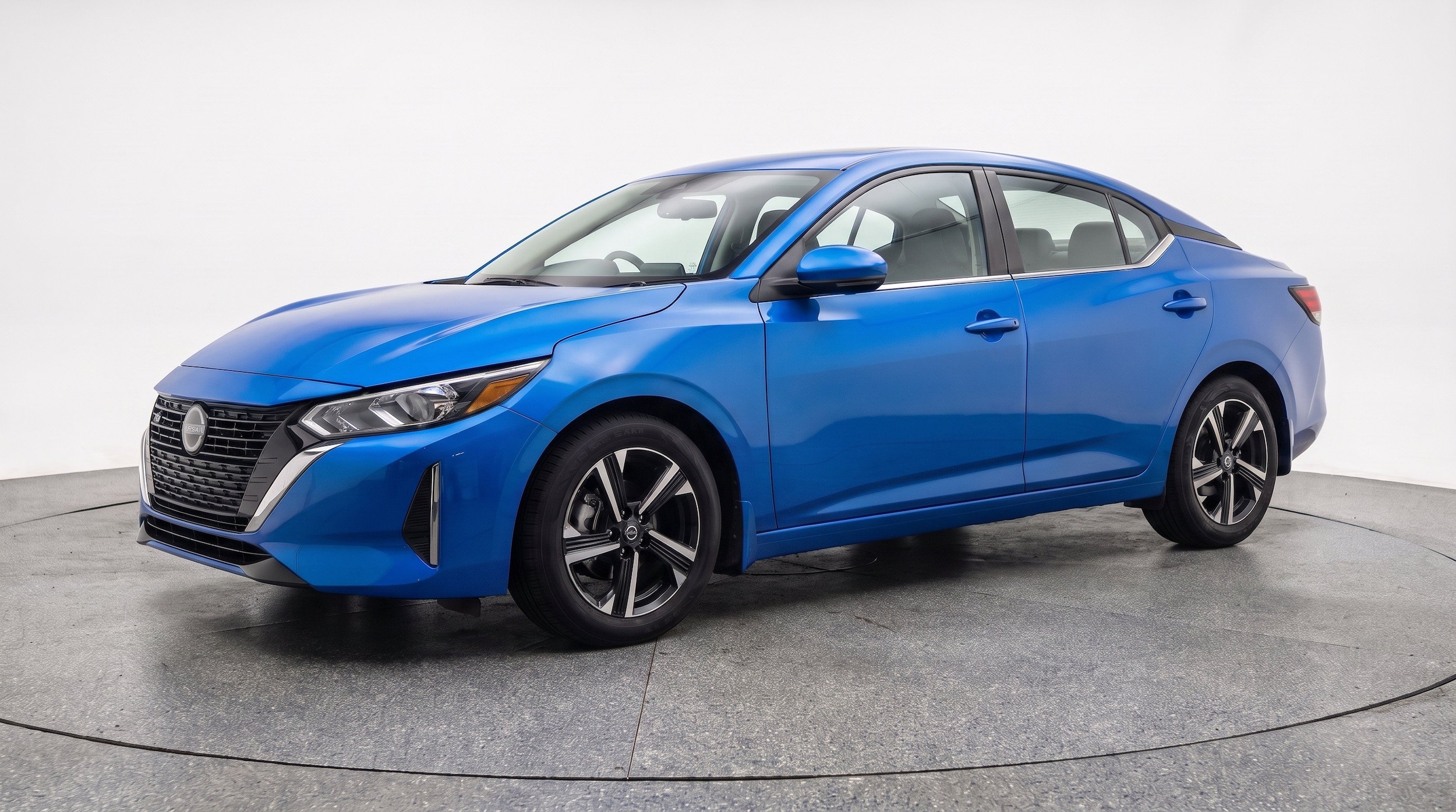Thumbnail: 2025 Nissan Sentra - 3