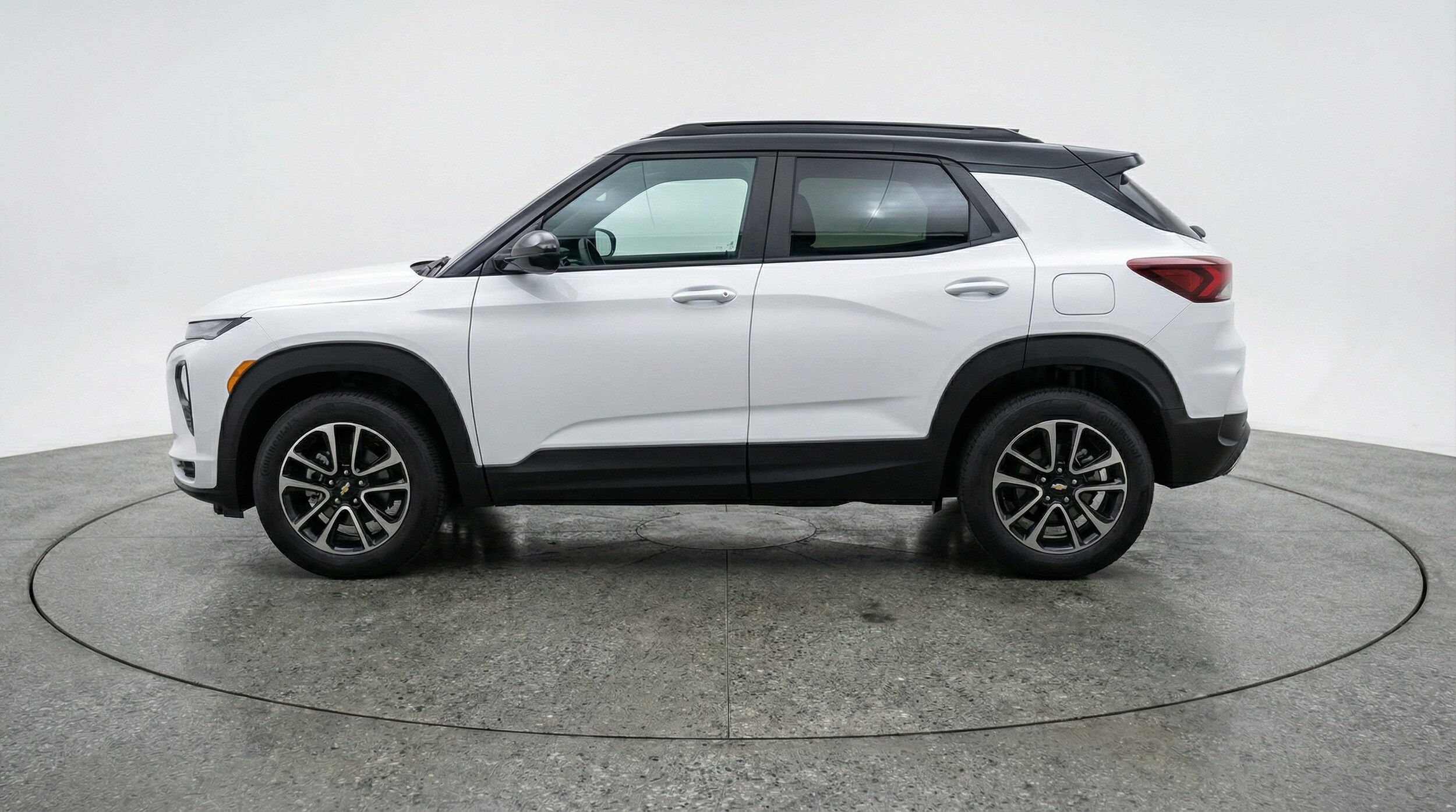 Thumbnail: 2025 Chevrolet TrailBlazer - 4