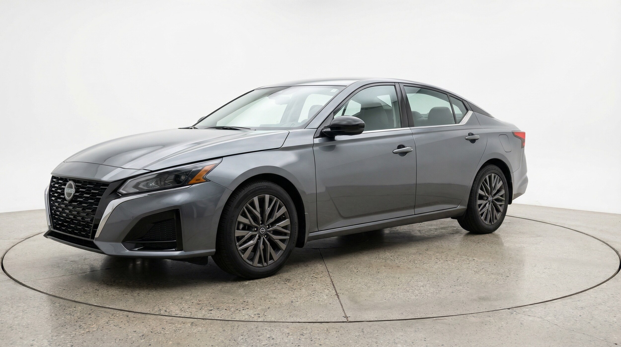 Thumbnail: 2025 Nissan Altima - 3