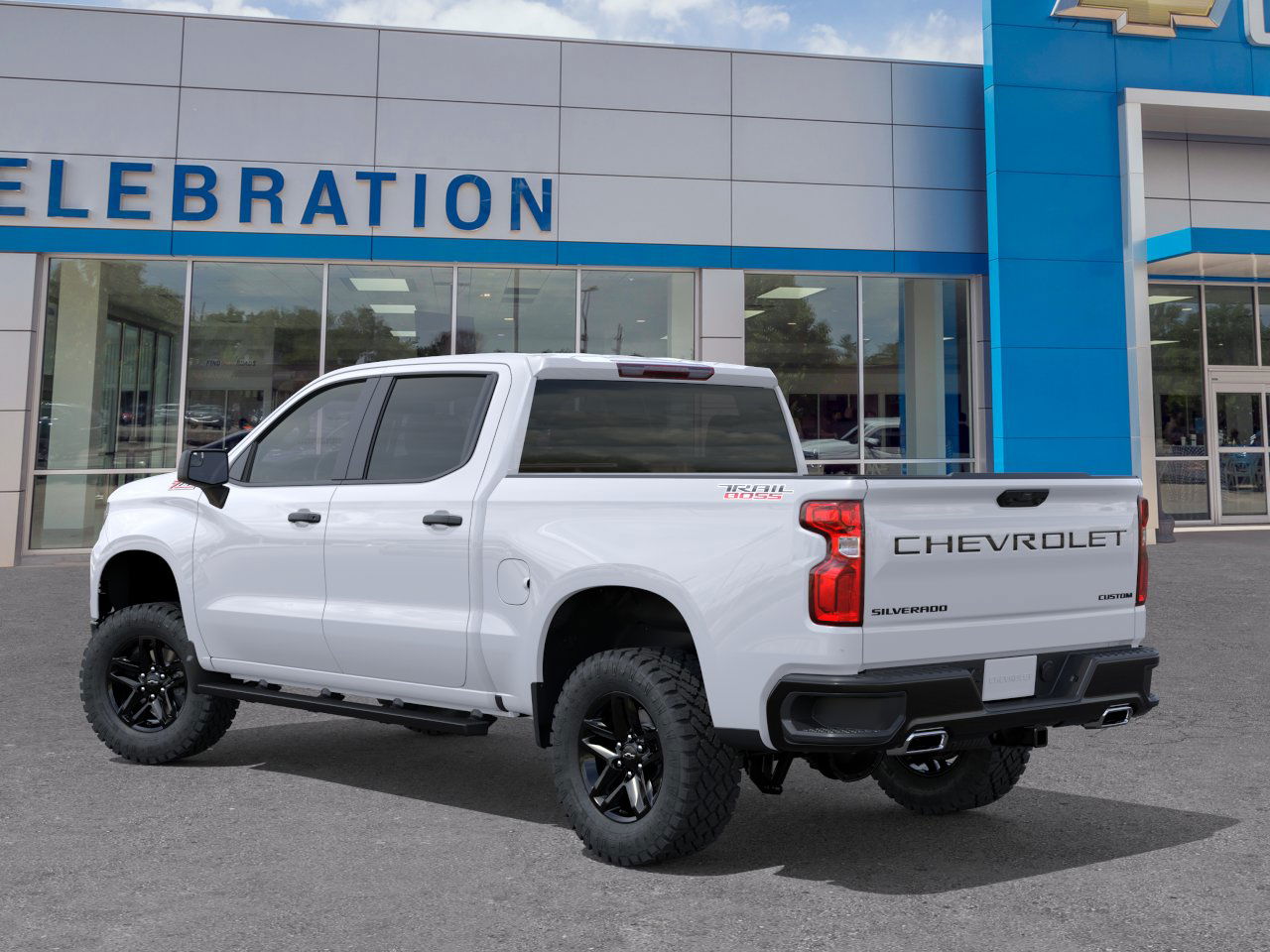 2026 Chevrolet Silverado 1500 Custom Trail Boss photo 2