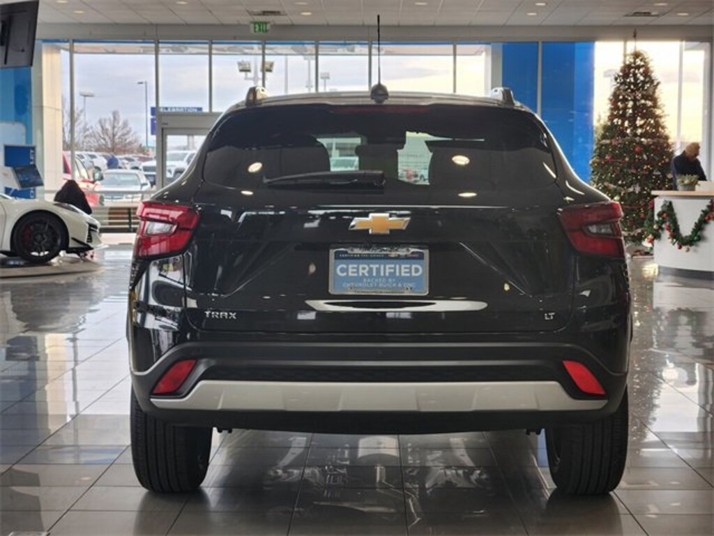 Certified 2025 Chevrolet Trax LT SUV
