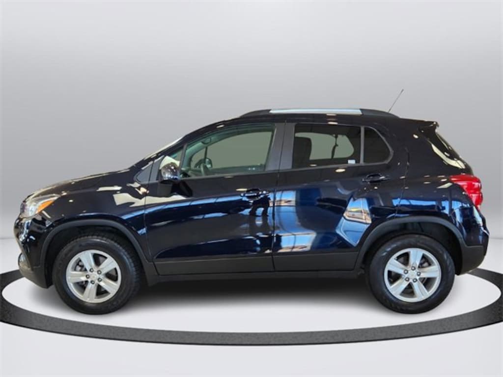Used 2022 Chevrolet Trax LT SUV