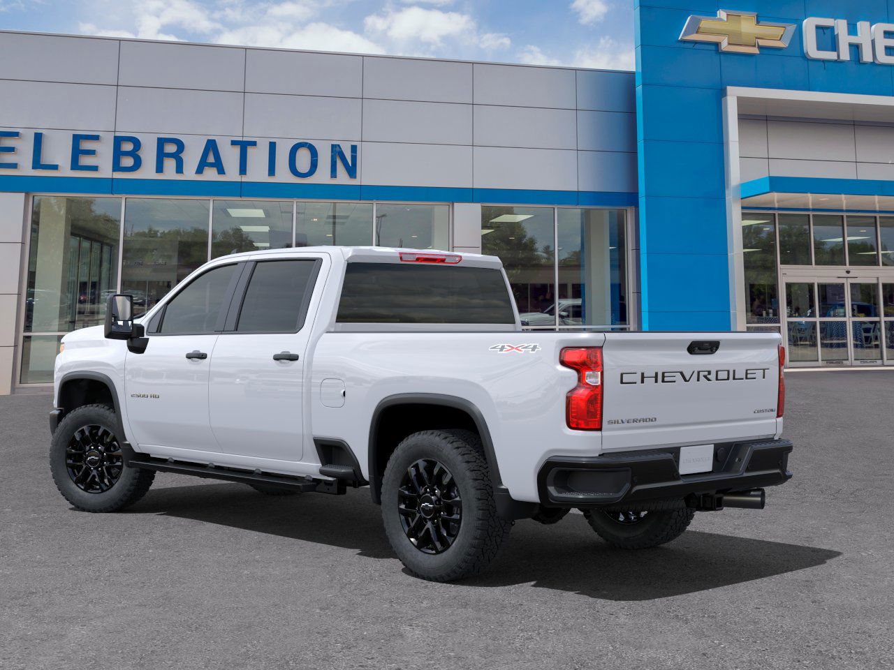 2025 Chevrolet Silverado 2500HD Custom photo 3