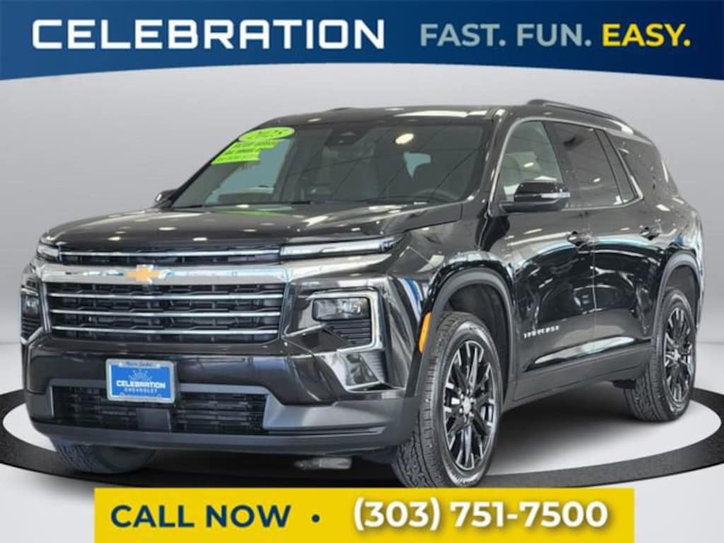 Used 2025 Chevrolet Traverse LT SUV