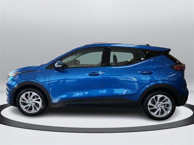 Used 2022 Chevrolet Bolt EUV LT with VIN 1G1FY6S03N4134657 for sale in Aurora, CO