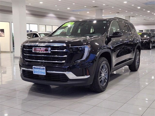 2025 GMC Acadia Elevation's photo