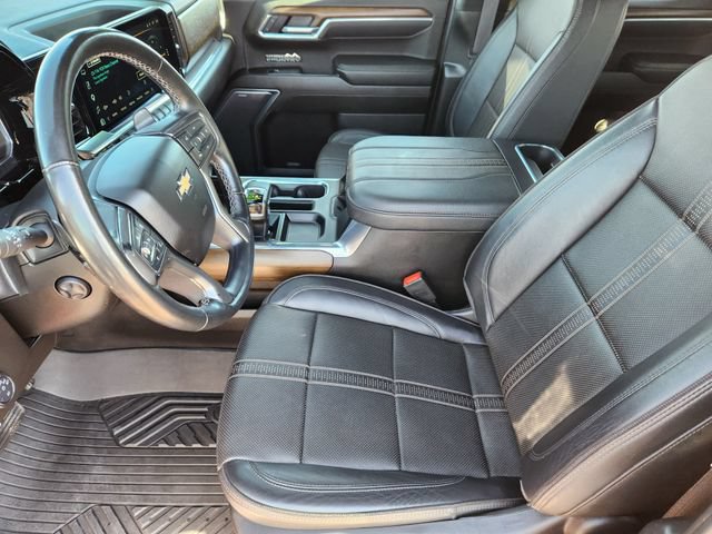2025 Chevrolet Silverado 1500 High Country - Photo 14