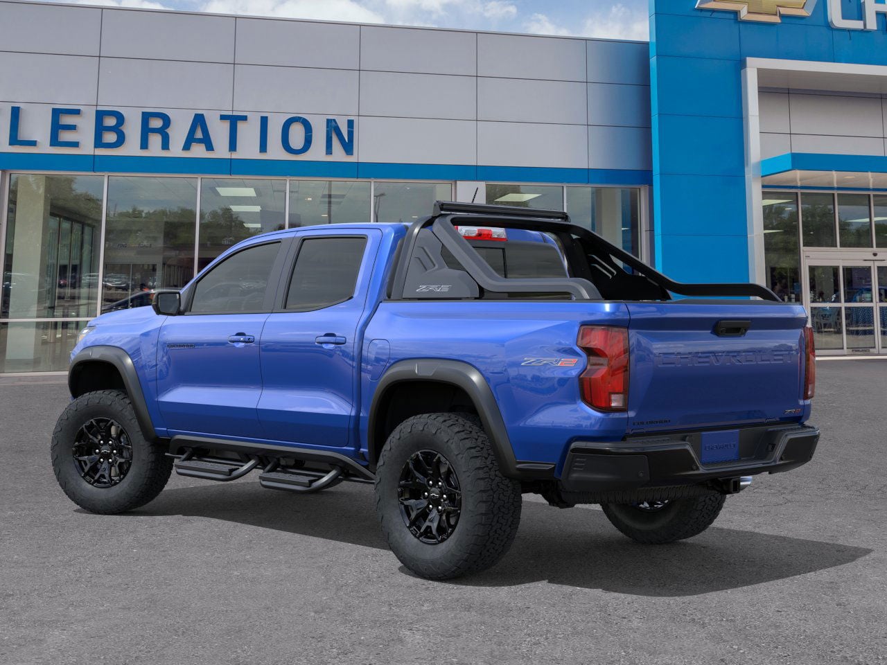 View vehicle photo 3