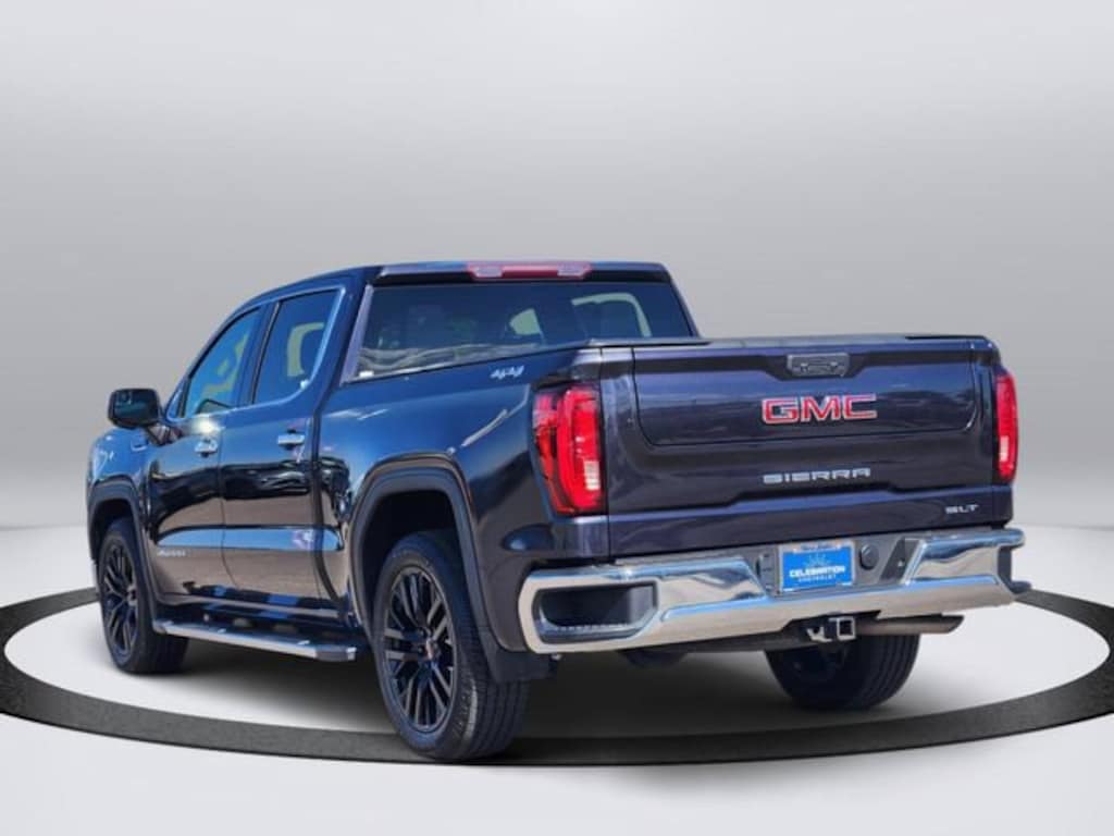 Used 2023 GMC Sierra 1500 SLT Truck Crew Cab
