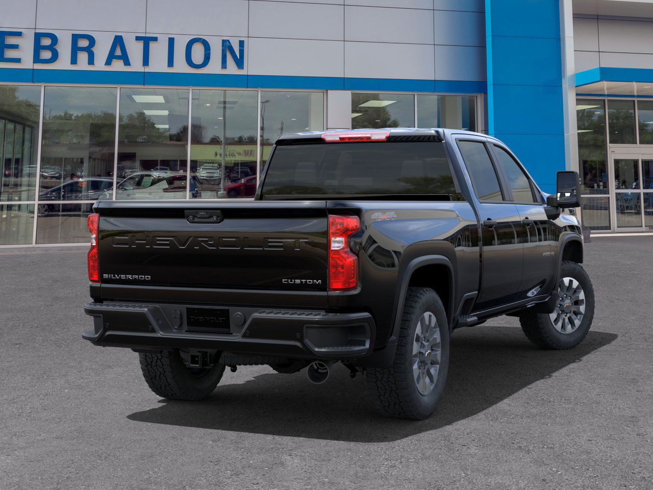 2025 Chevrolet Silverado 2500HD Custom photo 4