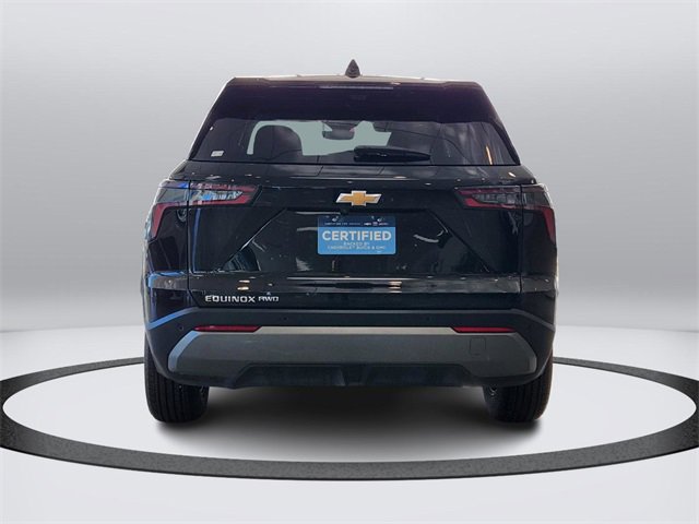 2025 Chevrolet Equinox LT photo 4
