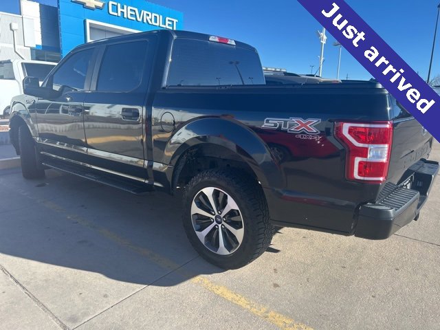 2020 Ford F-150 XL's photo