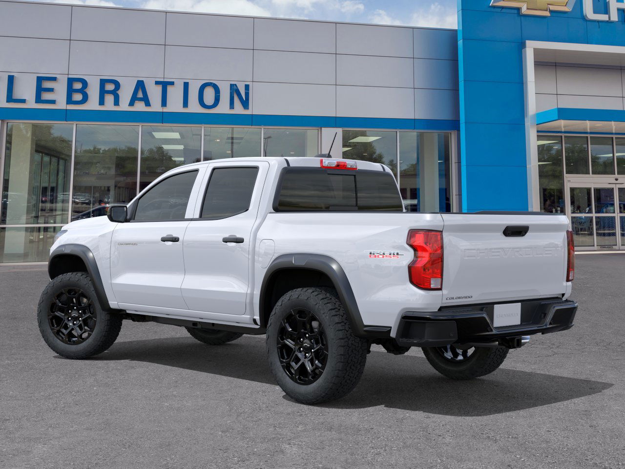 2026 Chevrolet Colorado Trail Boss photo 3