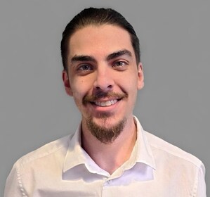 Staff member Arthur Galindo from ID_1b989f354649