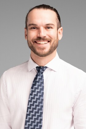 Staff member Taran Koutsourais from ID_1b989f354649