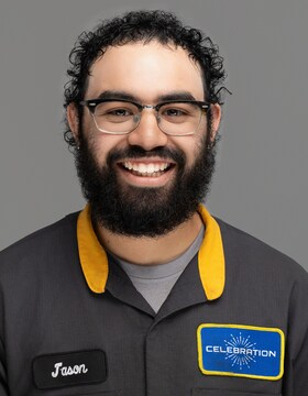 Staff member Jason Perez from ID_242311125bee