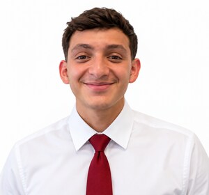 Staff member Haydeen Castelan from ID_1b989f354649