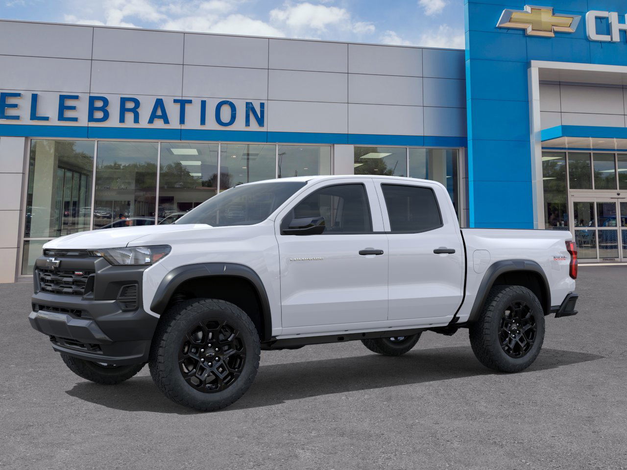 2026 Chevrolet Colorado Trail Boss photo 2