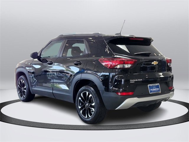 2022 Chevrolet Trailblazer LT photo 3