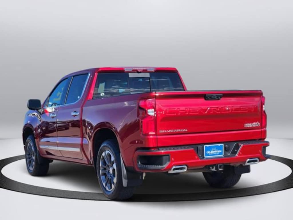 Used 2025 Chevrolet Silverado 1500 High Country Truck Crew Cab