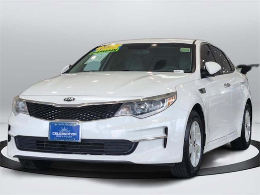 Used 2017 Kia Optima LX Sedan