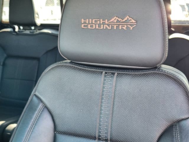 2025 Chevrolet Silverado 1500 High Country - Photo 15