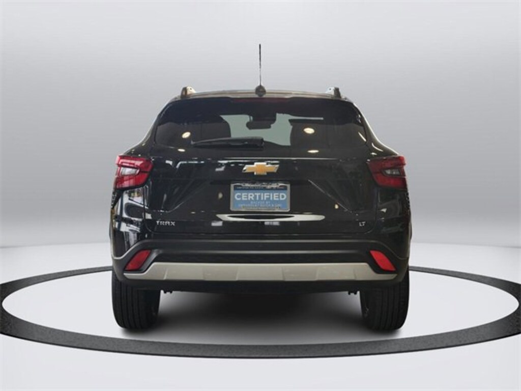 Certified 2025 Chevrolet Trax LT SUV