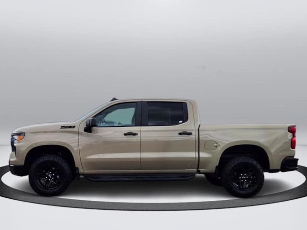 Used 2023 Chevrolet Silverado 1500 Custom Trail Boss Truck Crew Cab
