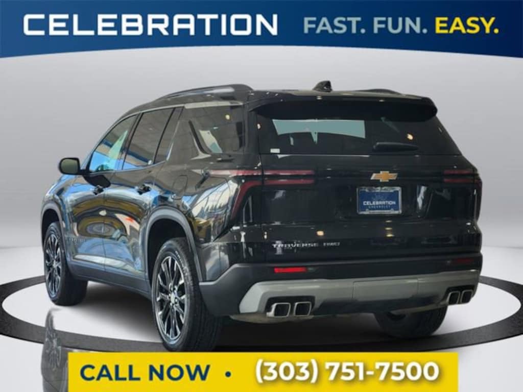 Used 2025 Chevrolet Traverse LT SUV