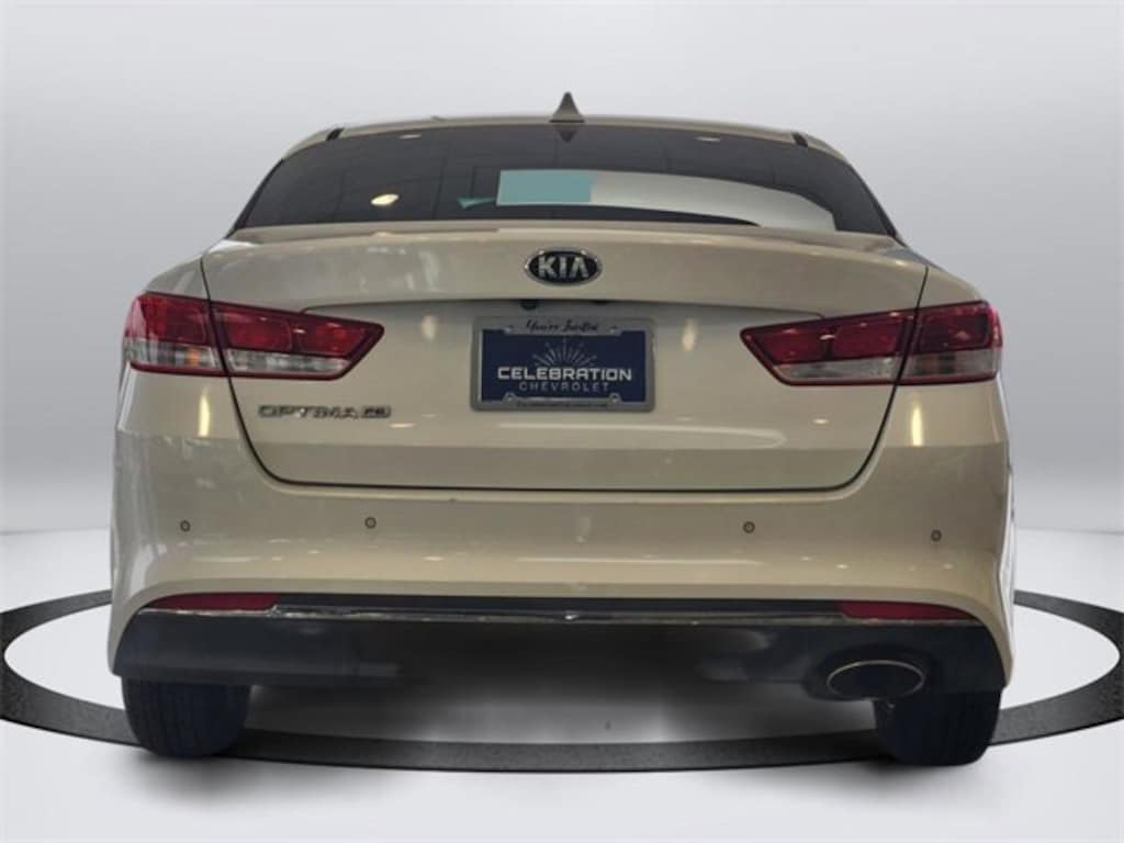 Used 2017 Kia Optima LX Sedan