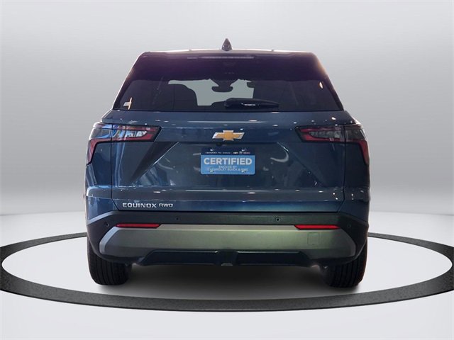 2025 Chevrolet Equinox LT photo 4