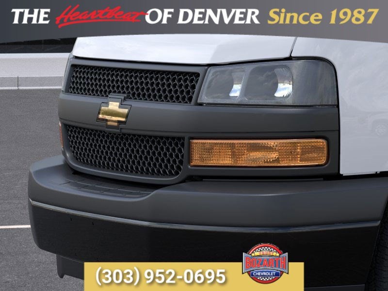 2025 Chevrolet Express Cargo Work Van - Photo 14