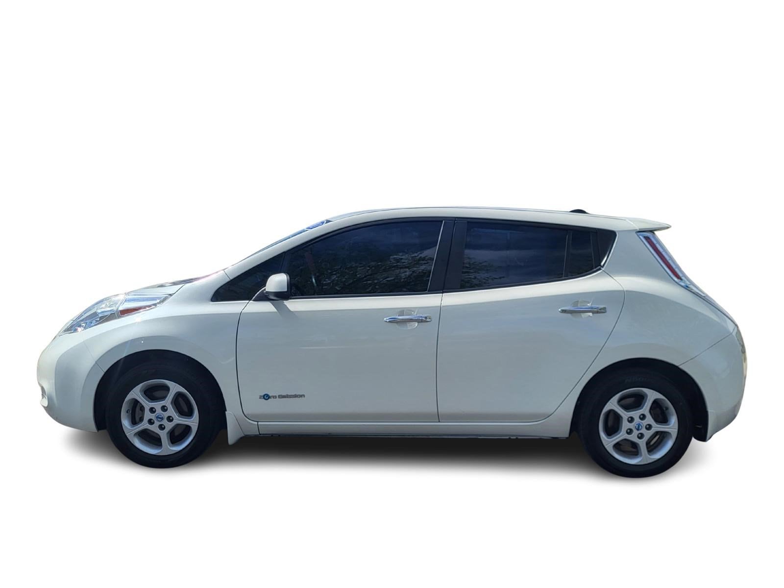 Used 2013 Nissan LEAF SV with VIN 1N4AZ0CP6DC418088 for sale in Lone Tree, CO