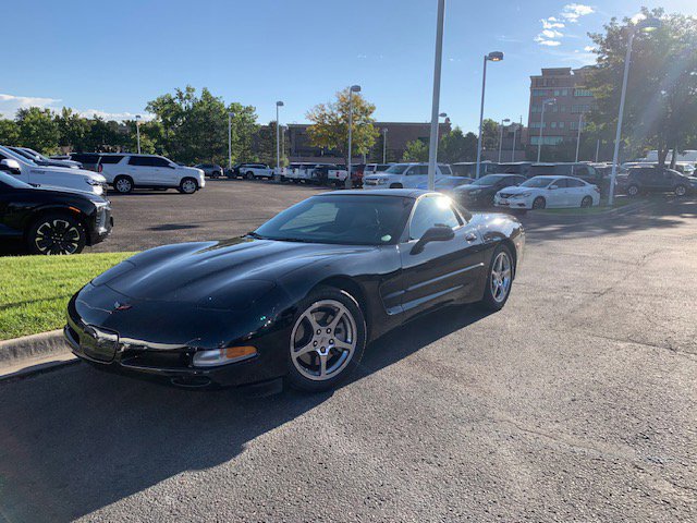 2004 Chevrolet Corvette photo 3