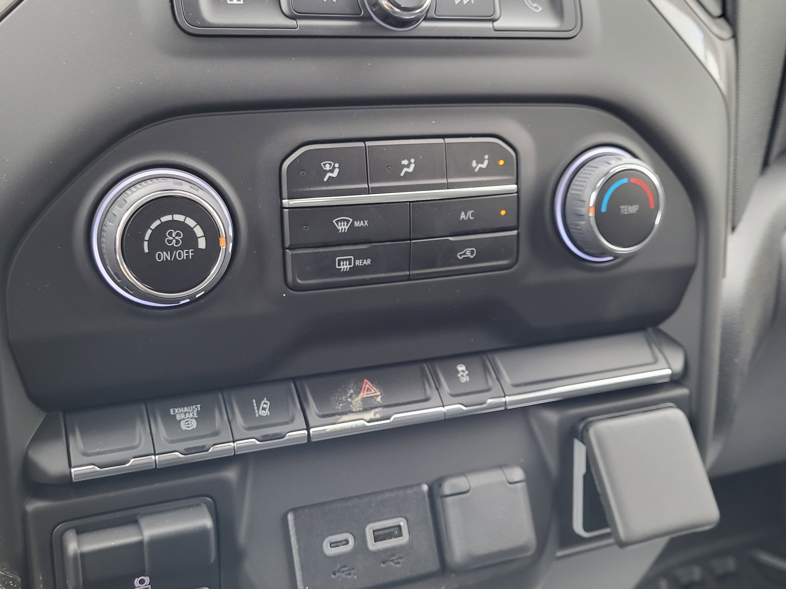 2025 Chevrolet Silverado 3500 HD Work Truck - Photo 27