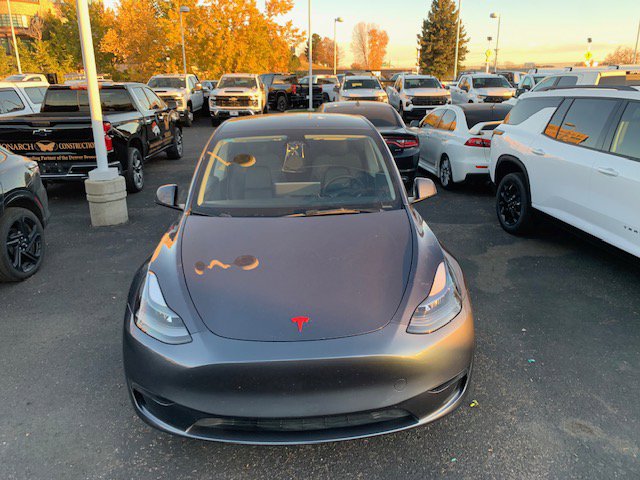 2023 Tesla Model Y Performance photo 2