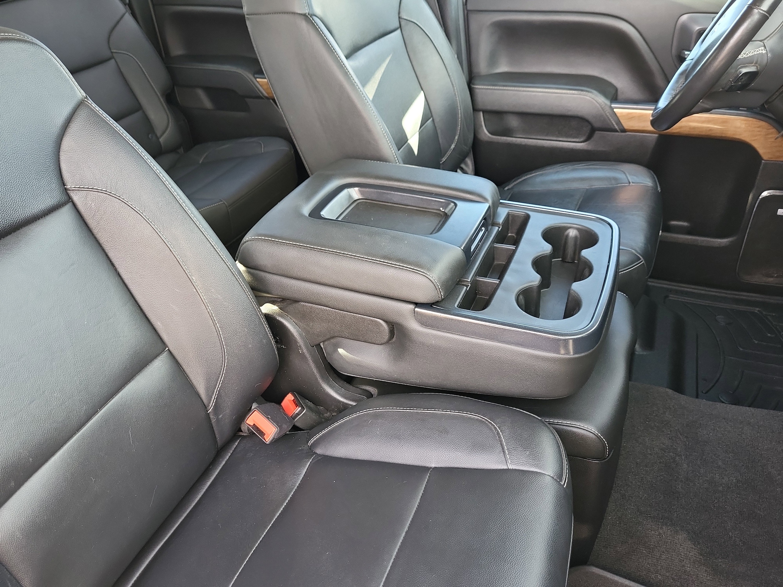 2018 Chevrolet Silverado 2500HD LTZ - Photo 21