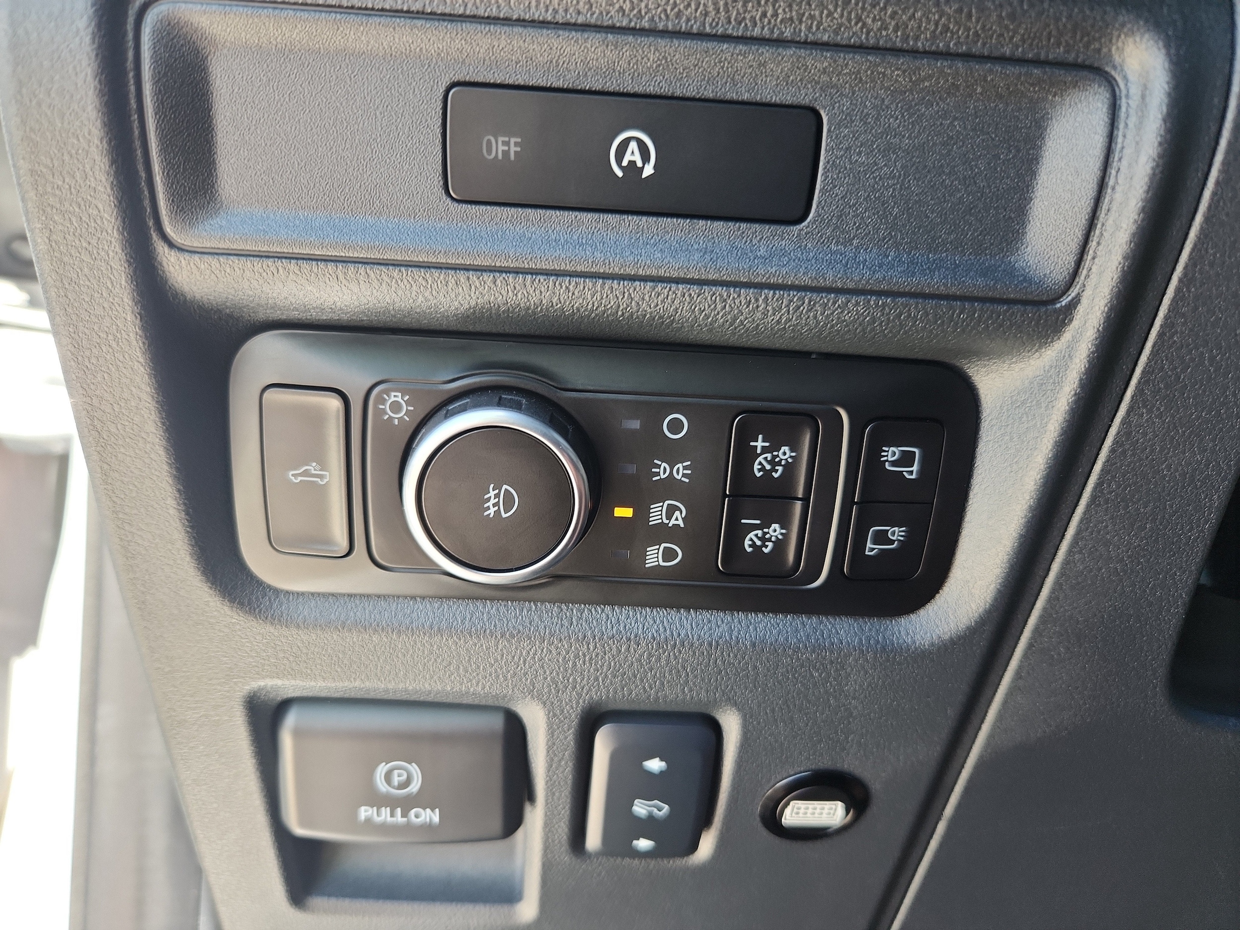 2025 Ford F-150 Lariat - Photo 60