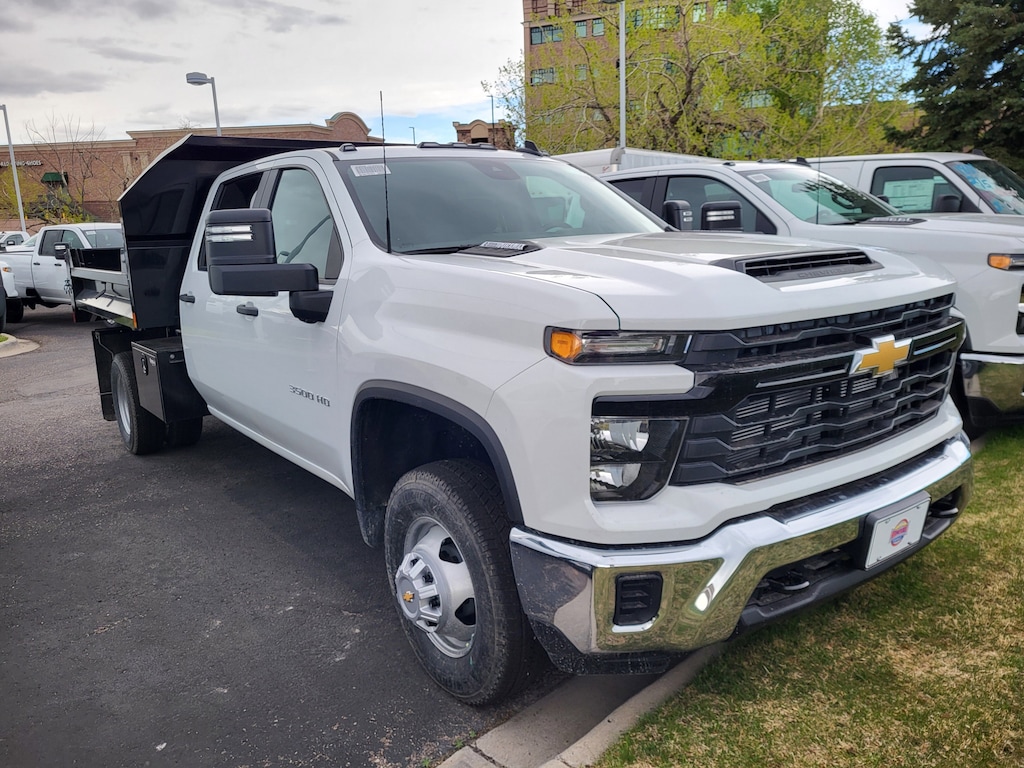 New 2025 Chevrolet Silverado 3500 HD Chassis Cab Work Truck Truck
