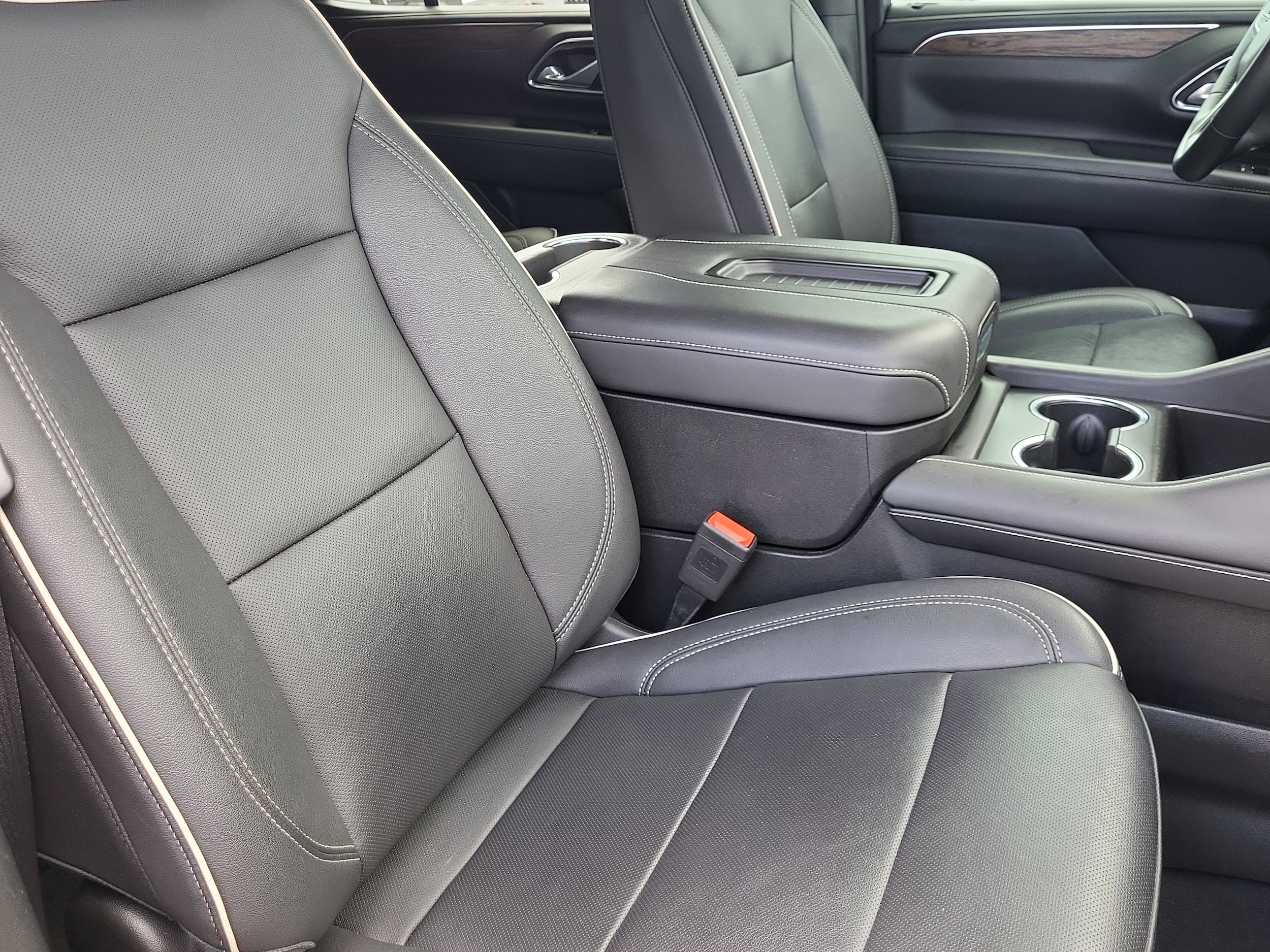 2023 Chevrolet Tahoe Premier - Photo 23