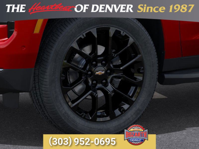 2026 Chevrolet Suburban Premier - Photo 10