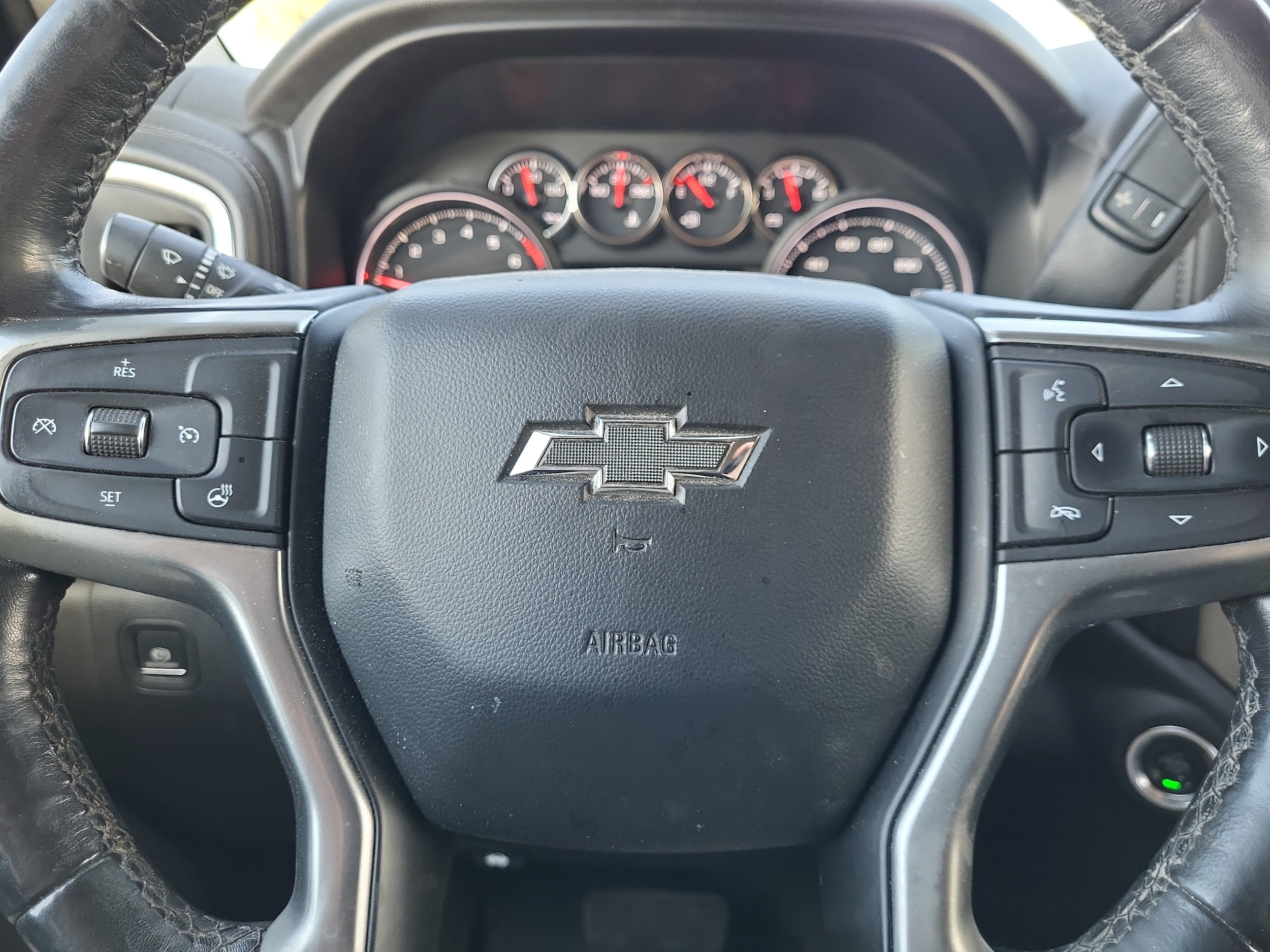 2020 Chevrolet Silverado 1500 RST - Photo 8