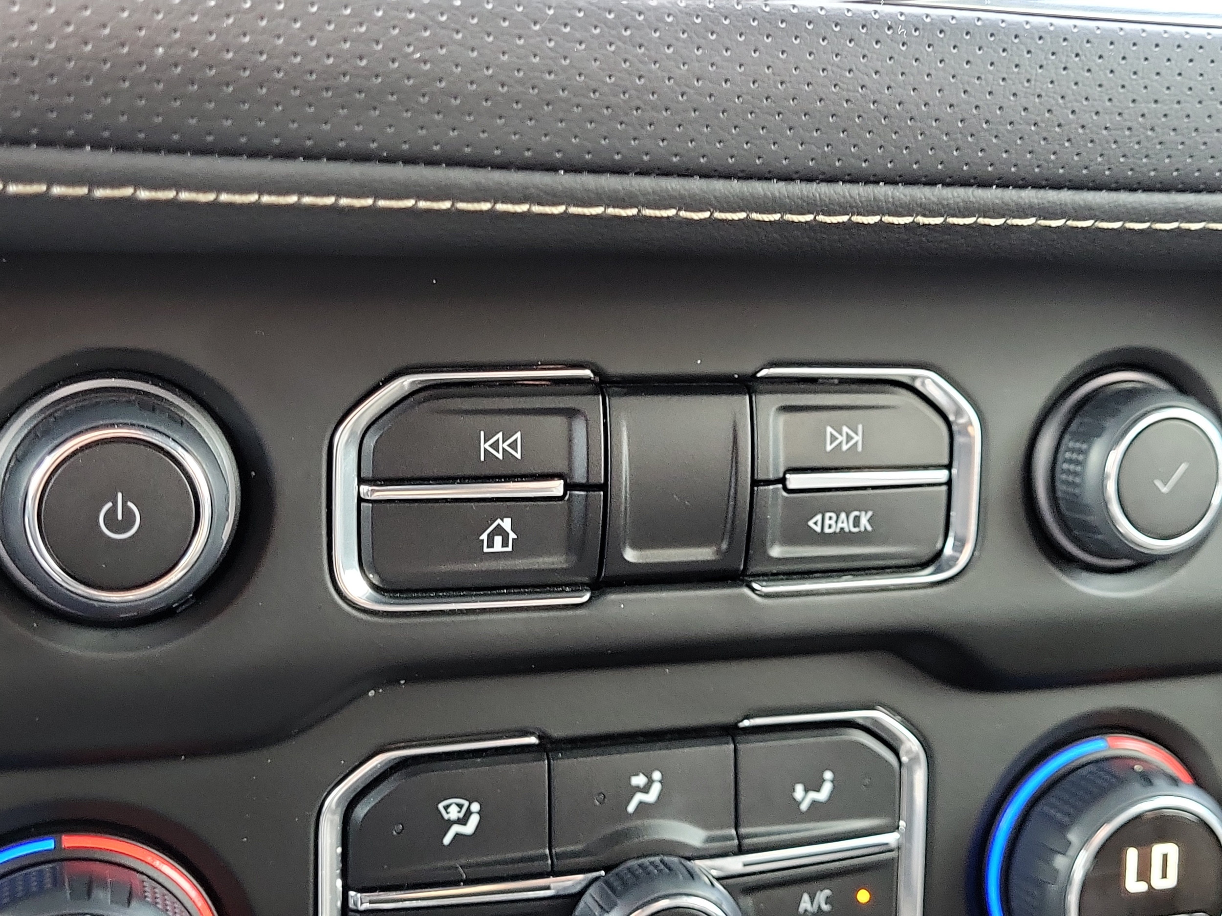 2023 Chevrolet Tahoe Premier - Photo 29