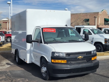 2025 Chevrolet Express Cutaway 3500 1WT Cutaway Van