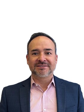 Staff member Erik Neyra from ID_d64d7a9cdef6
