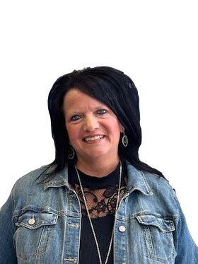 Staff member Kristy Anderson from ID_04cdc50ea95a