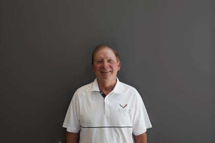 Staff member Steve Schulte from ID_293b8eaecbe9