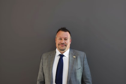 Staff member Nick McIntosh from ID_0e5e00