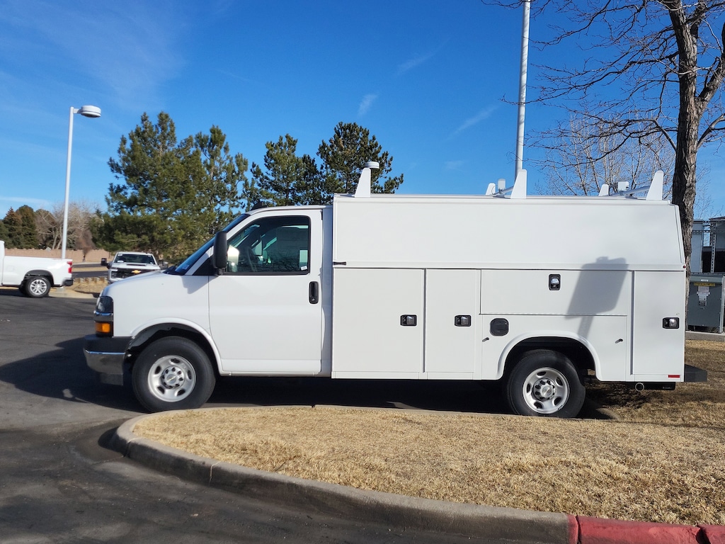 New 2025 Chevrolet Express Cutaway 3500 1WT Cutaway Van